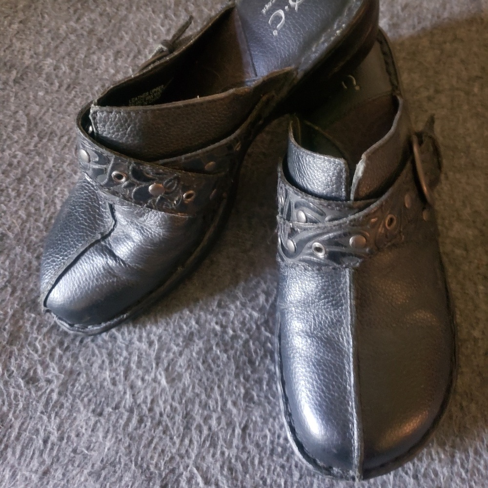 B.O.C. mules